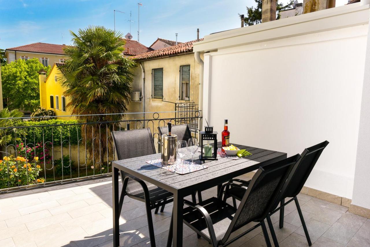 Residenza Emilia Lägenhet Padua Exteriör bild