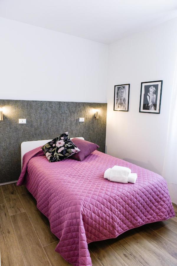 Residenza Emilia Lägenhet Padua Exteriör bild